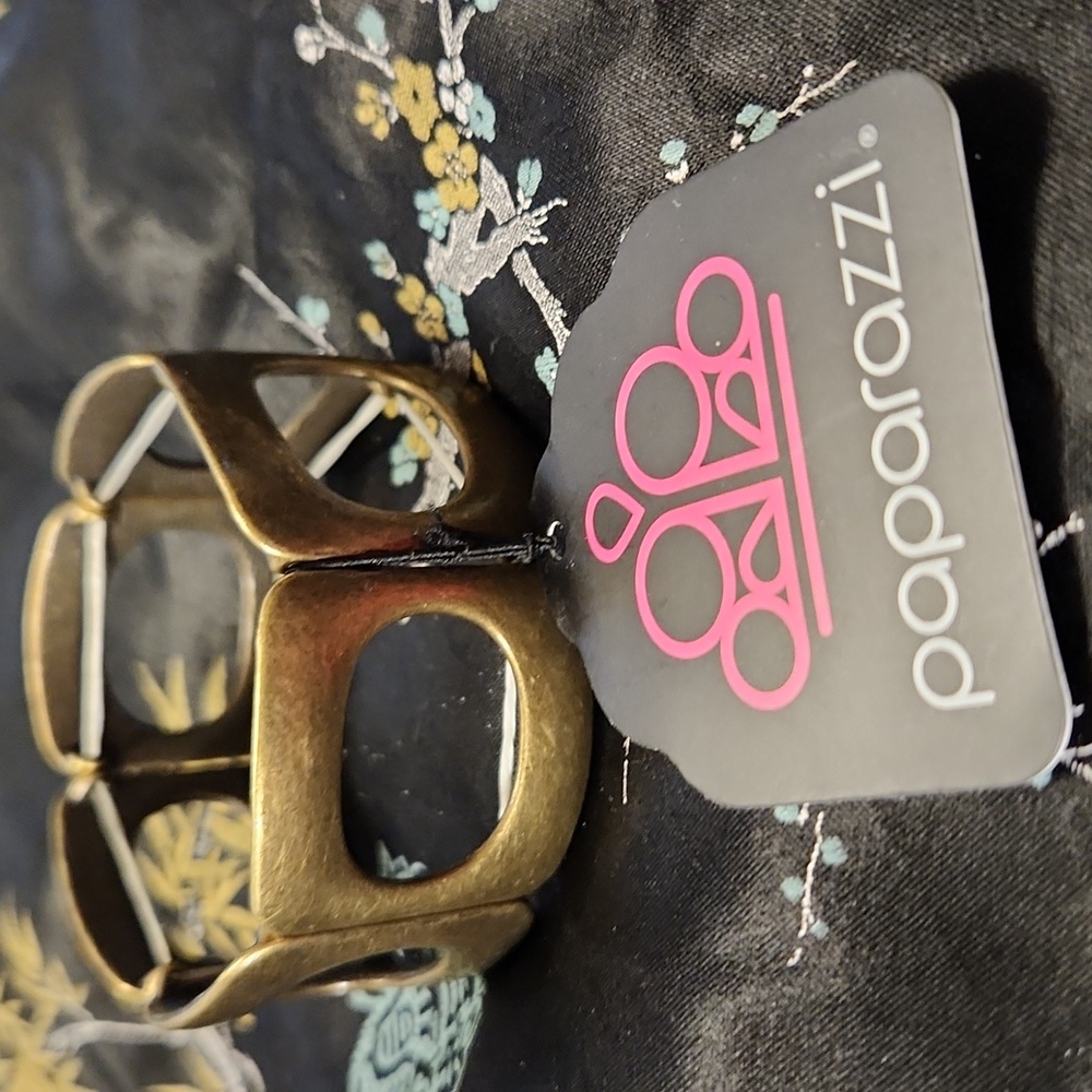 Paparazzi Modern Brass Bracelet